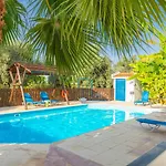 Charoula Exi Large Private Pool Ac Wifi * Pafos