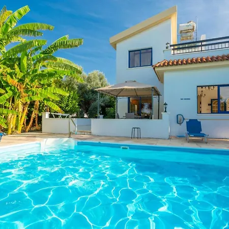 Charoula Exi * Paphos