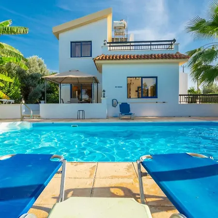 Charoula Exi Large Private Pool Ac Wifi וילה
