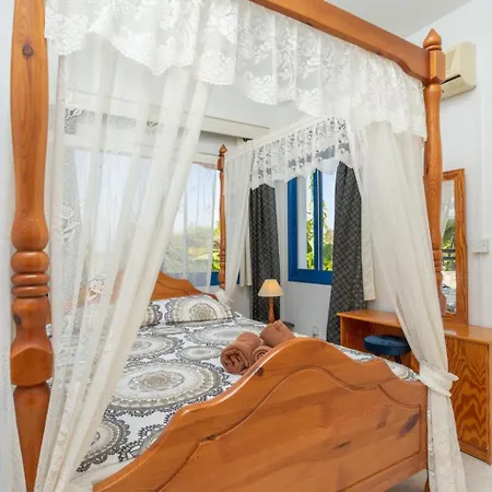 Charoula Exi 빌라 폴리스